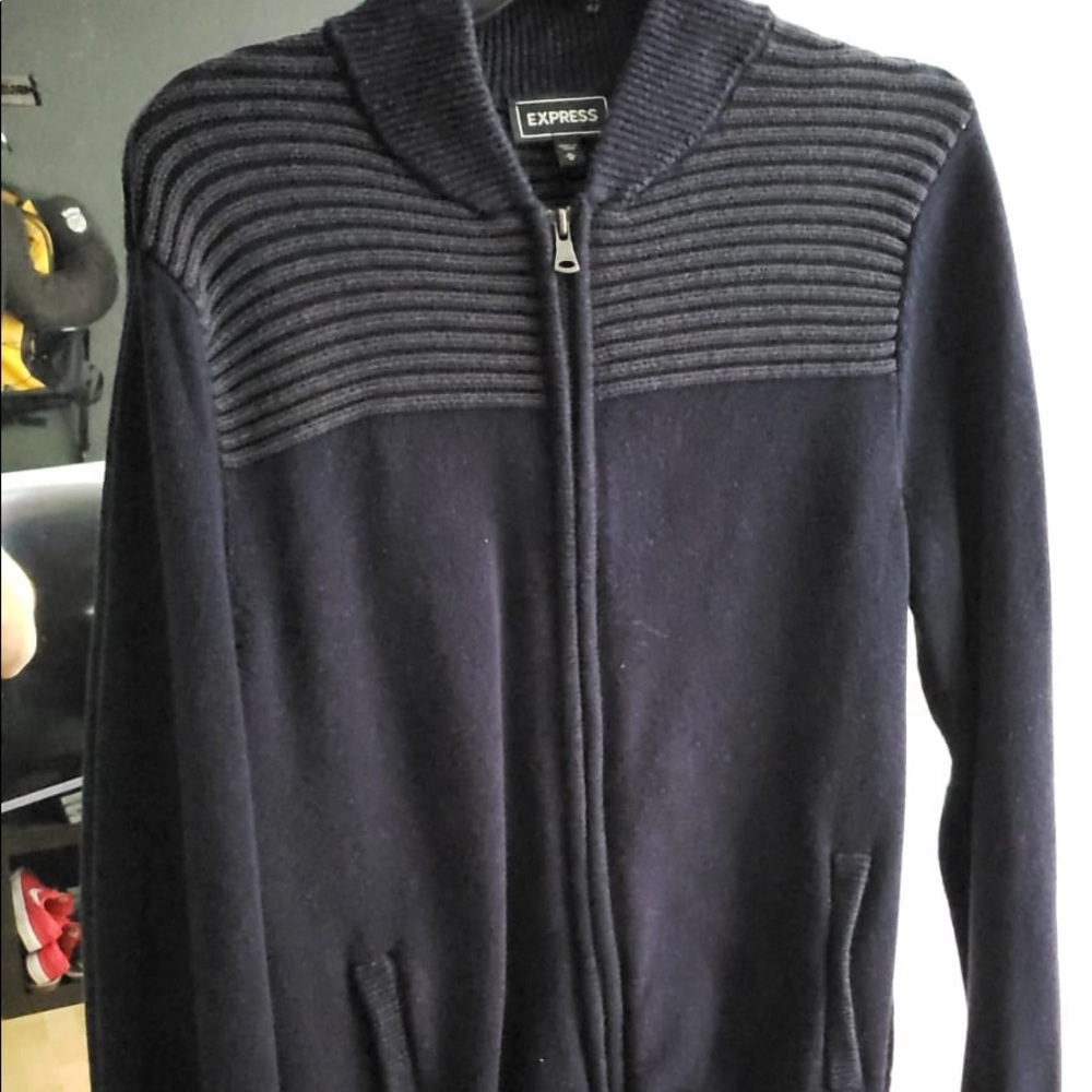 Express men’s zip up sweater